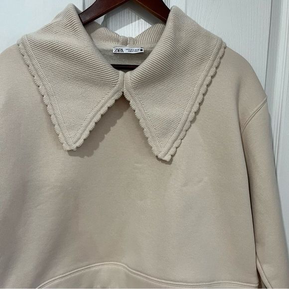 Zara long sleeve cream color top with scalloped color size small - Picture 3 of 9